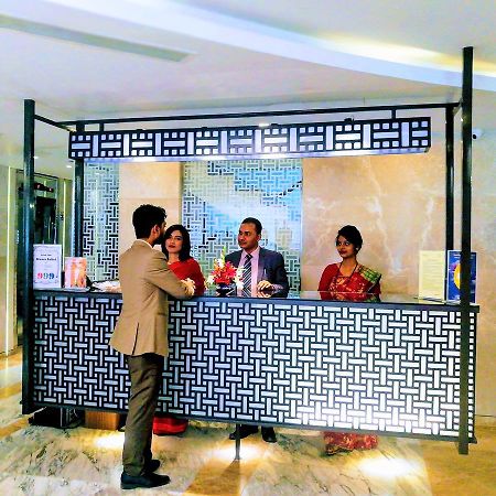 Grace 21 Smart Hotel Dhaka Esterno foto