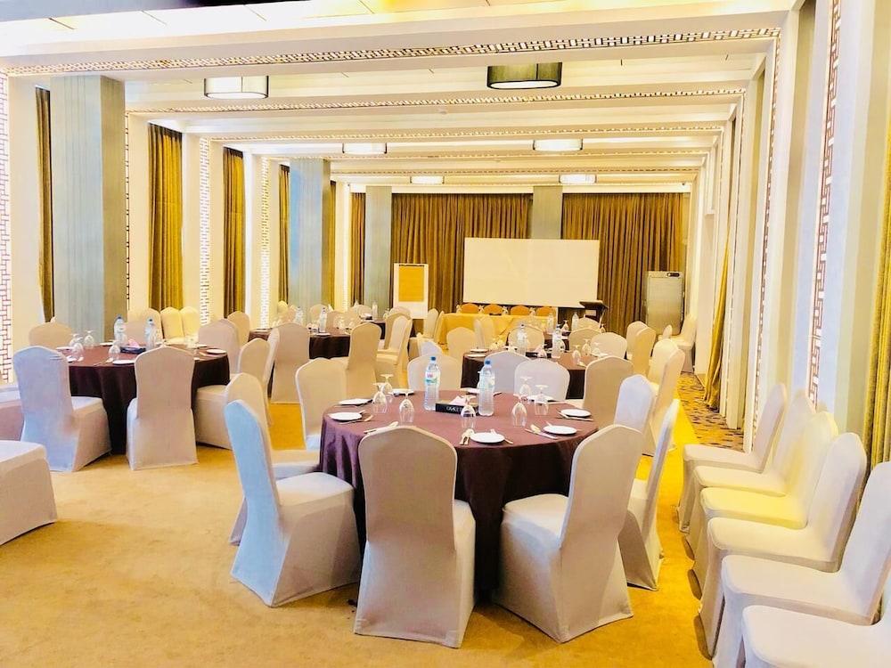 Grace 21 Smart Hotel Dhaka Esterno foto