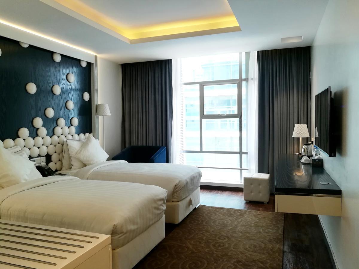 Grace 21 Smart Hotel Dhaka Esterno foto