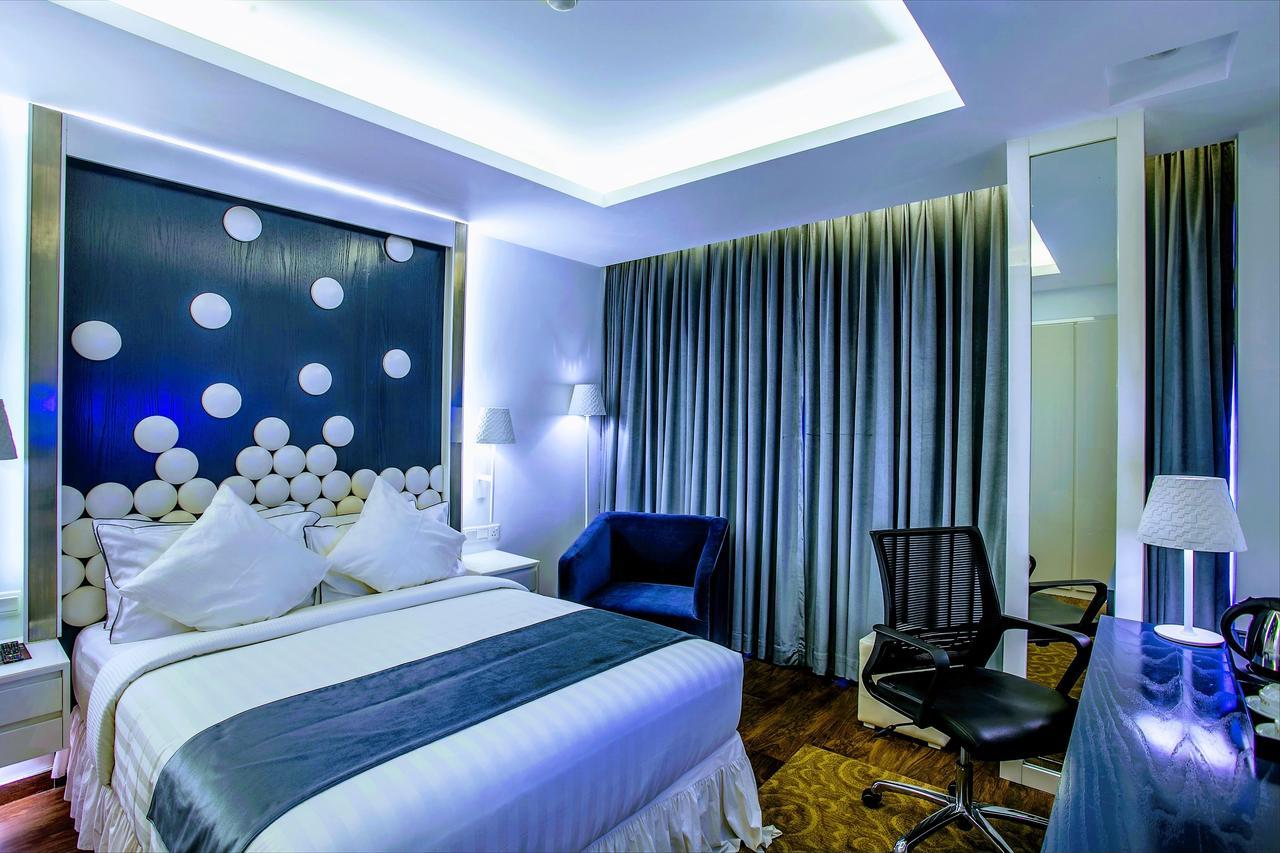 Grace 21 Smart Hotel Dhaka Esterno foto