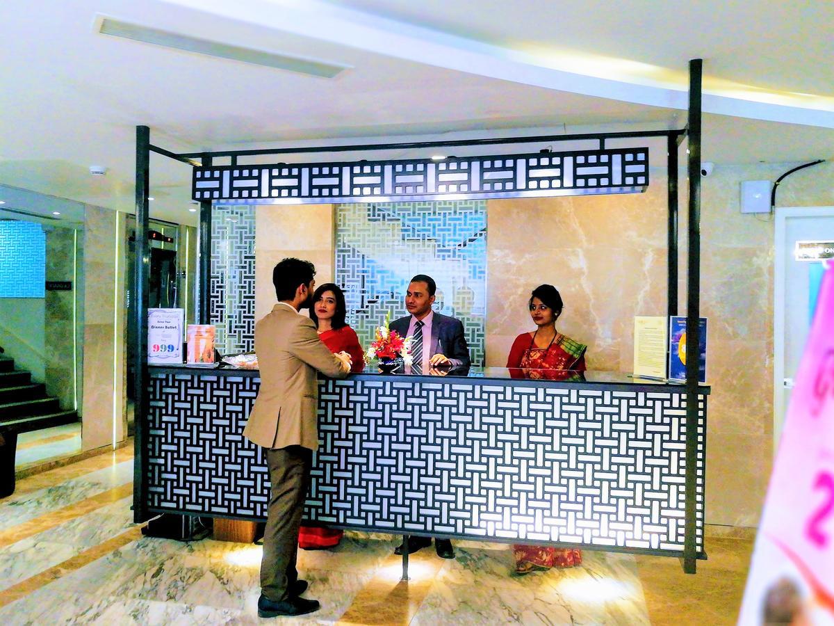 Grace 21 Smart Hotel Dhaka Esterno foto